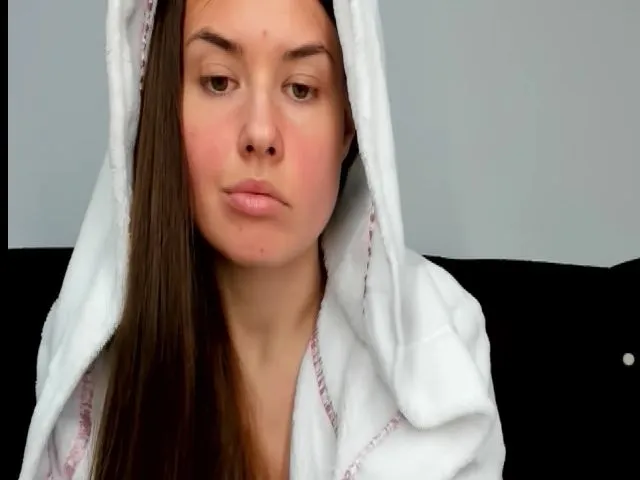 Live sex webcam photo for PassionGi #273117772