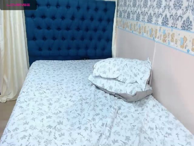 Live sex webcam photo for Paula_Ortiz #272538086