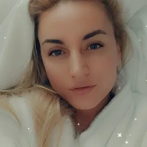 Live sex webcam photo for PeacefulSky #290351445