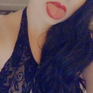 Live sex webcam photo for Peachyjade #290485302