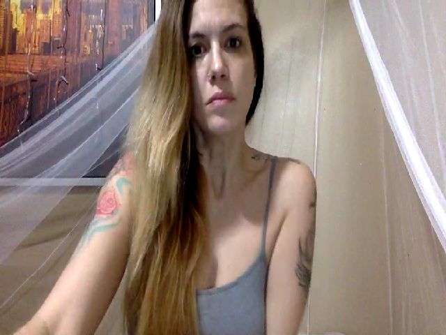 Live sex webcam photo for Penni_Raine69 #274162259