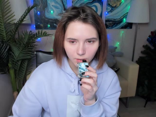 Live sex webcam photo for PennyLoveme #271978264