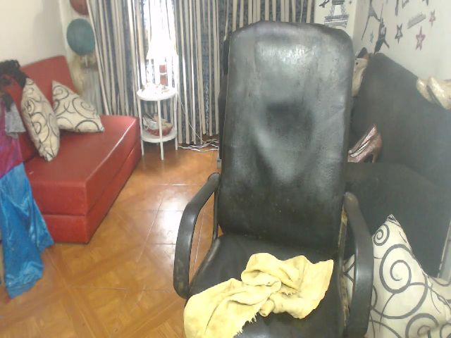 Live sex webcam photo for PepitaSEXXXY #273671693