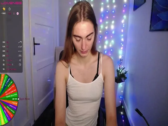 Live sex webcam photo for PersonYouNeed #274481129