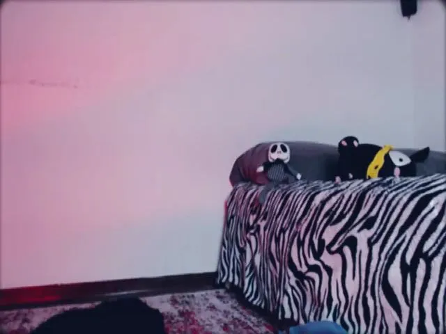 Live sex webcam photo for Petit_Haze #272185242