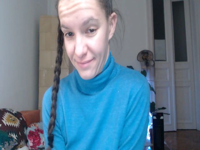 Live sex webcam photo for PetitePinkie #271754326