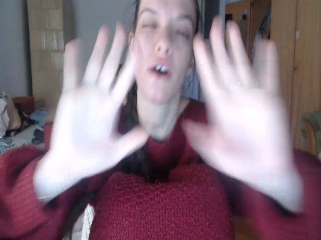 Live sex webcam photo for PetitePinkie #271785097