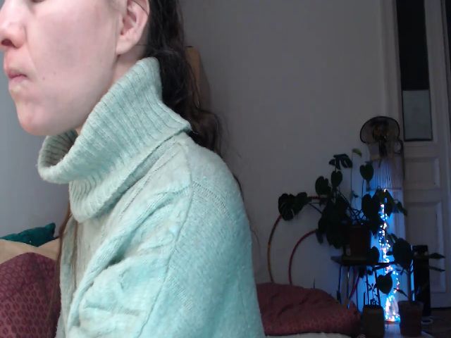 Live sex webcam photo for PetitePinkie #272127239