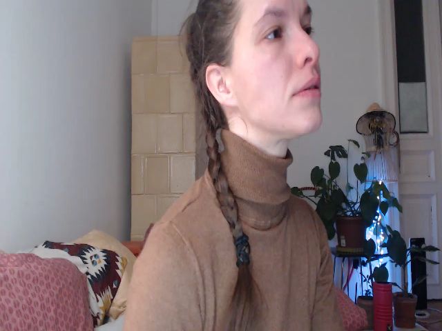 Live sex webcam photo for PetitePinkie #272429960