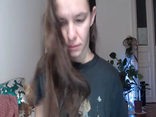 Live sex webcam photo for PetitePinkie #272493751