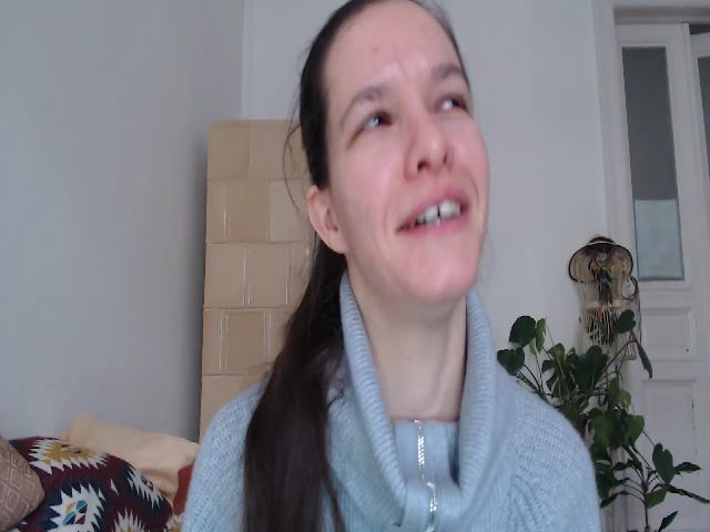 Live sex webcam photo for PetitePinkie #272644298