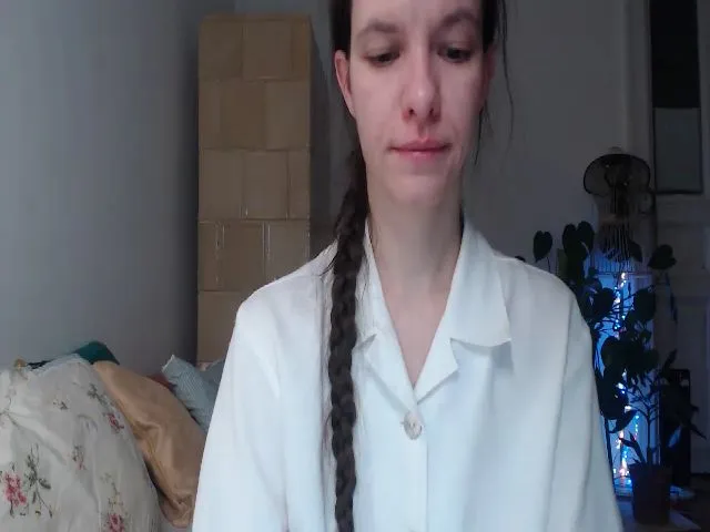 Live sex webcam photo for PetitePinkie #273036870