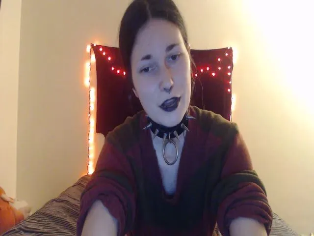 Live sex webcam photo for PhantxmB4Xmas #271705707