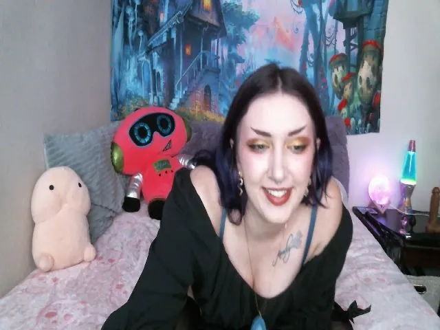 Live sex webcam photo for PhiBunny #272975158