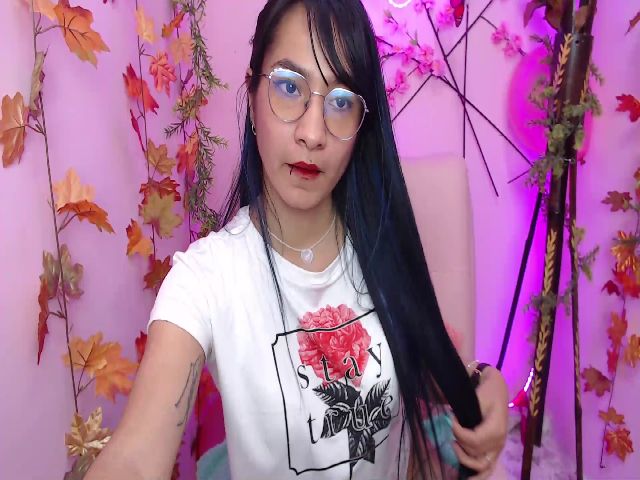 Live sex webcam photo for Pia_Smith_ #272517296