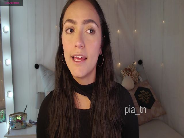 Live sex webcam photo for Pia_tn #272194639