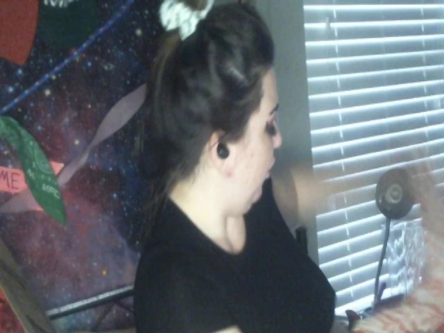 Live sex webcam photo for PinkCarnival #272270774