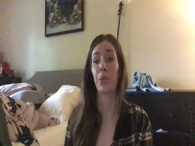 Live sex webcam photo for PinkDrink420 #272761888