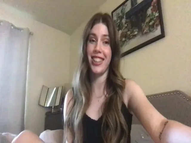 Live sex webcam photo for PinkDrink420 #273058895