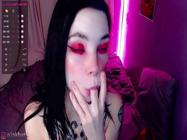 Live sex webcam photo for PinkSlobber #271779656