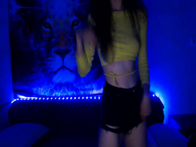 Live sex webcam photo for PinkkFlowerr #274006957