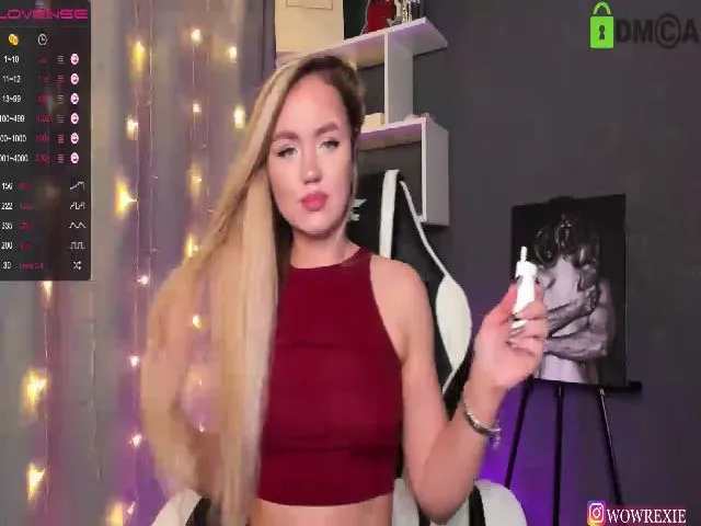 Live sex webcam photo for Pleasure_baby #272214723