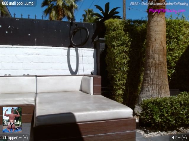 Live sex webcam photo for PlumpToPeachy #273531183