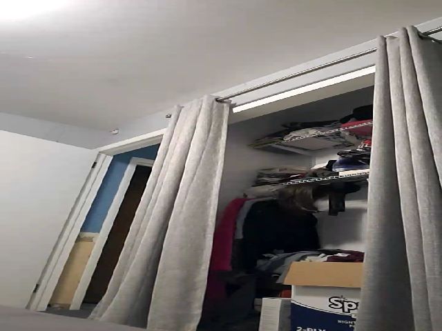 Live sex webcam photo for Poisonberryyy #272312180