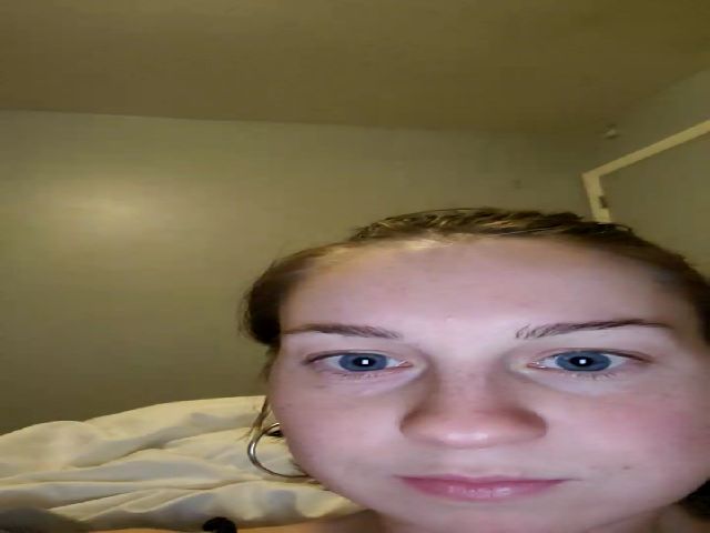 Live sex webcam photo for Poisonberryyy #272352487