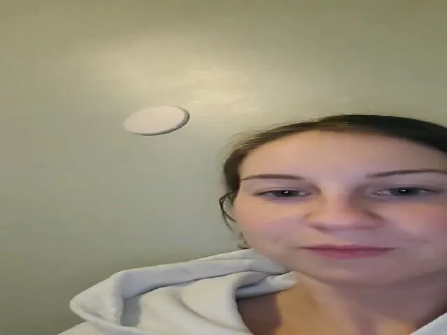 Live sex webcam photo for Poisonberryyy #272857362