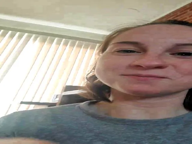 Live sex webcam photo for Poisonberryyy #273068209