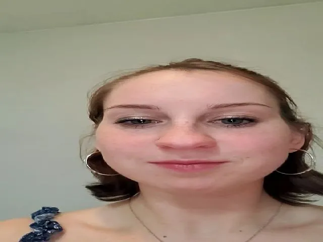 Live sex webcam photo for Poisonberryyy #273094677