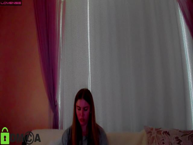 Live sex webcam photo for Polinaa_Sexy #274410977