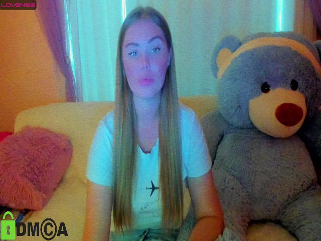 Live sex webcam photo for Polinaa_Sexy #274512667