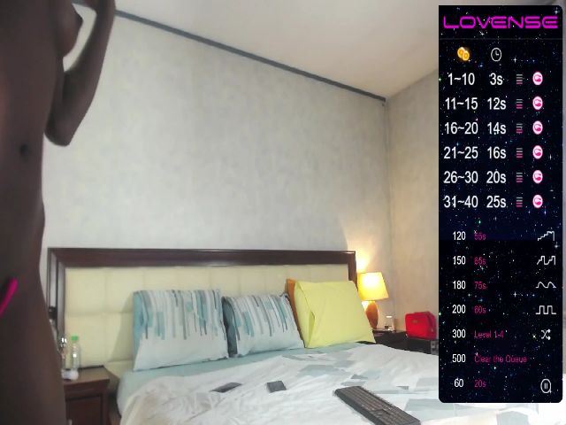 Live sex webcam photo for PrettyCollins #272848476