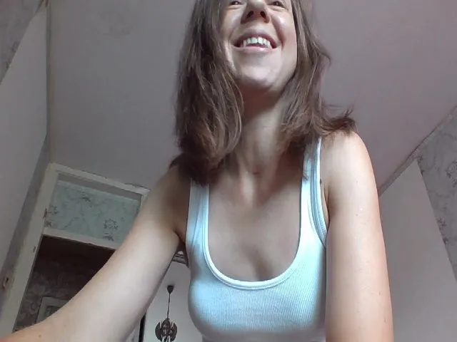 Live sex webcam photo for PrettyPopka #274157671