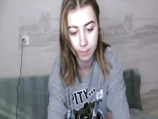 Live sex webcam photo for PrettyXana #271749032