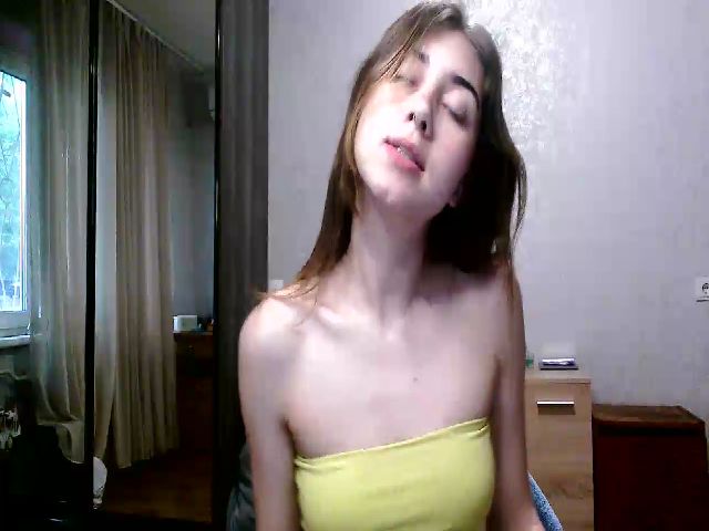 Live sex webcam photo for PrettyXana #273539784