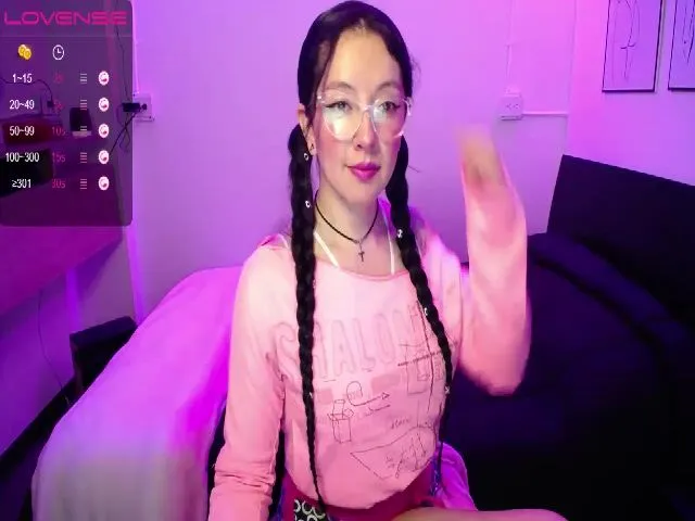 Live sex webcam photo for Pretty_Megara #272335087