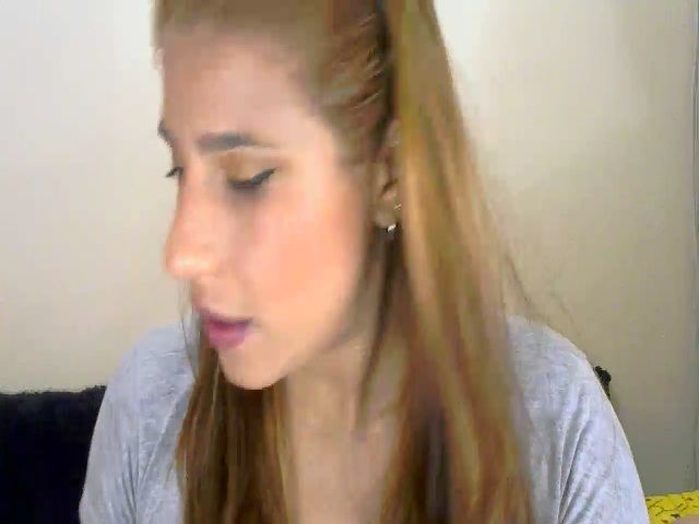 Live sex webcam photo for Prettyfriends #272431750