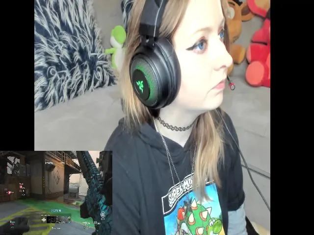 Live sex webcam photo for PrincessBluu #274434074