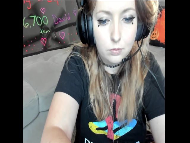 Live sex webcam photo for PrincessBluu #274629644