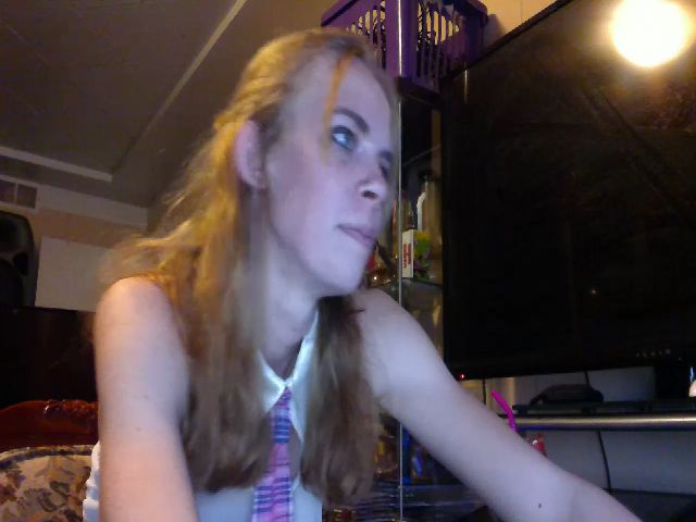 Live sex webcam photo for PrincessV7 #271810545