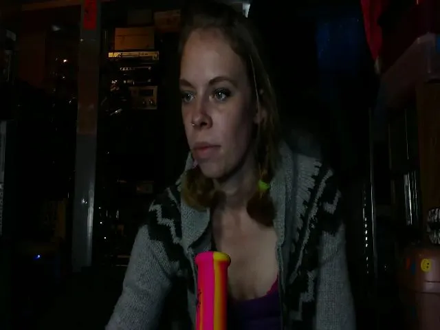 Live sex webcam photo for PrincessV7 #273121749