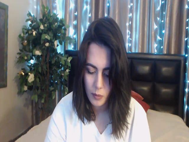 Live sex webcam photo for ProjectEva #272641972