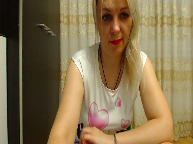 Live sex webcam photo for Pryncess4you #273733534