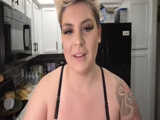 Live sex webcam photo for Punkrockbunni #273445078