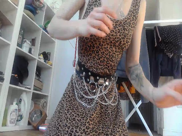 Live sex webcam photo for Punky_heidi #272664043
