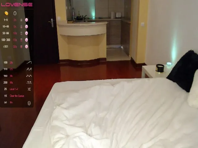 Live sex webcam photo for Pure_Muse #272769968