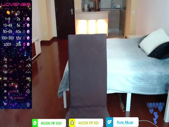 Live sex webcam photo for Pure_Muse #273608926